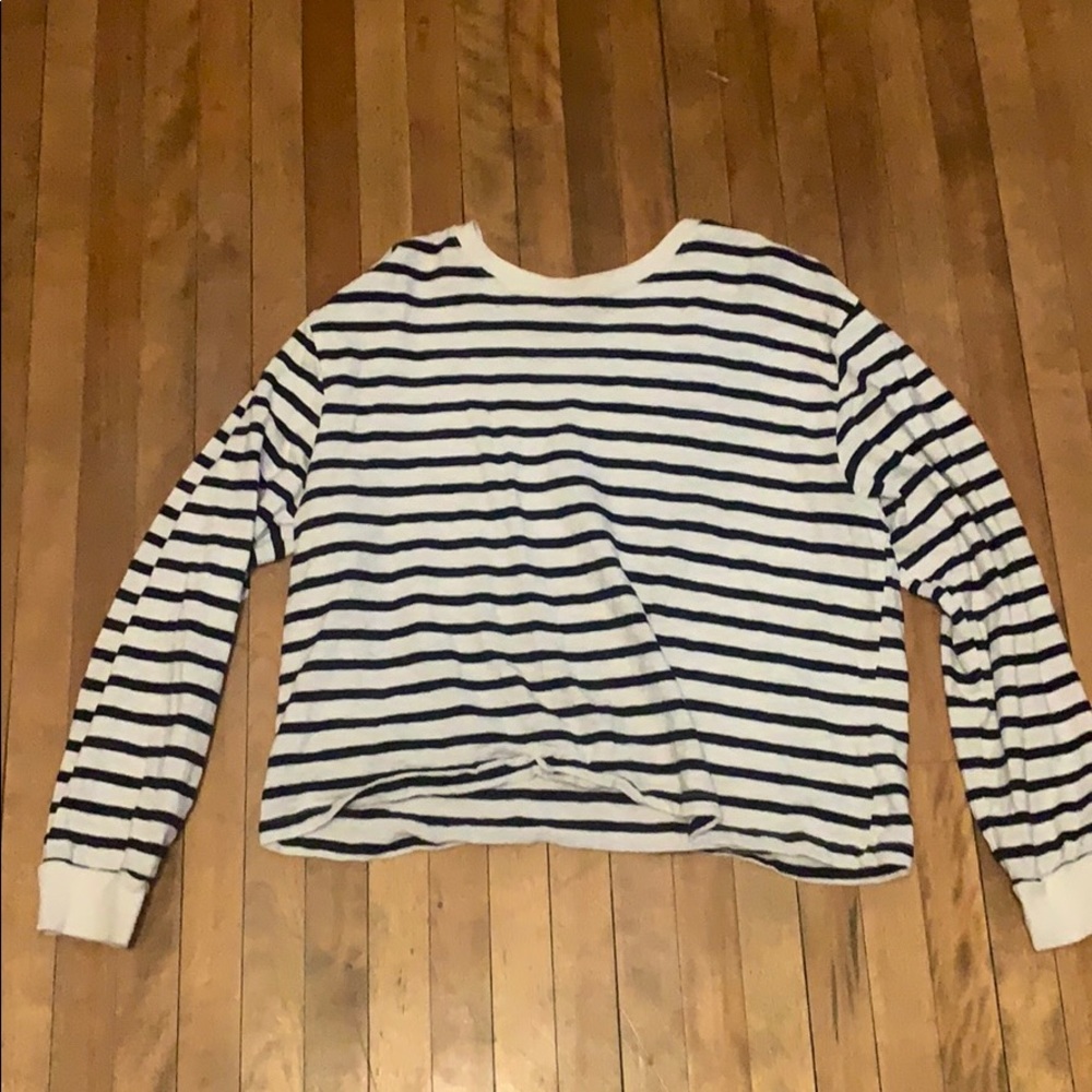 XL striped long sleeved shirt